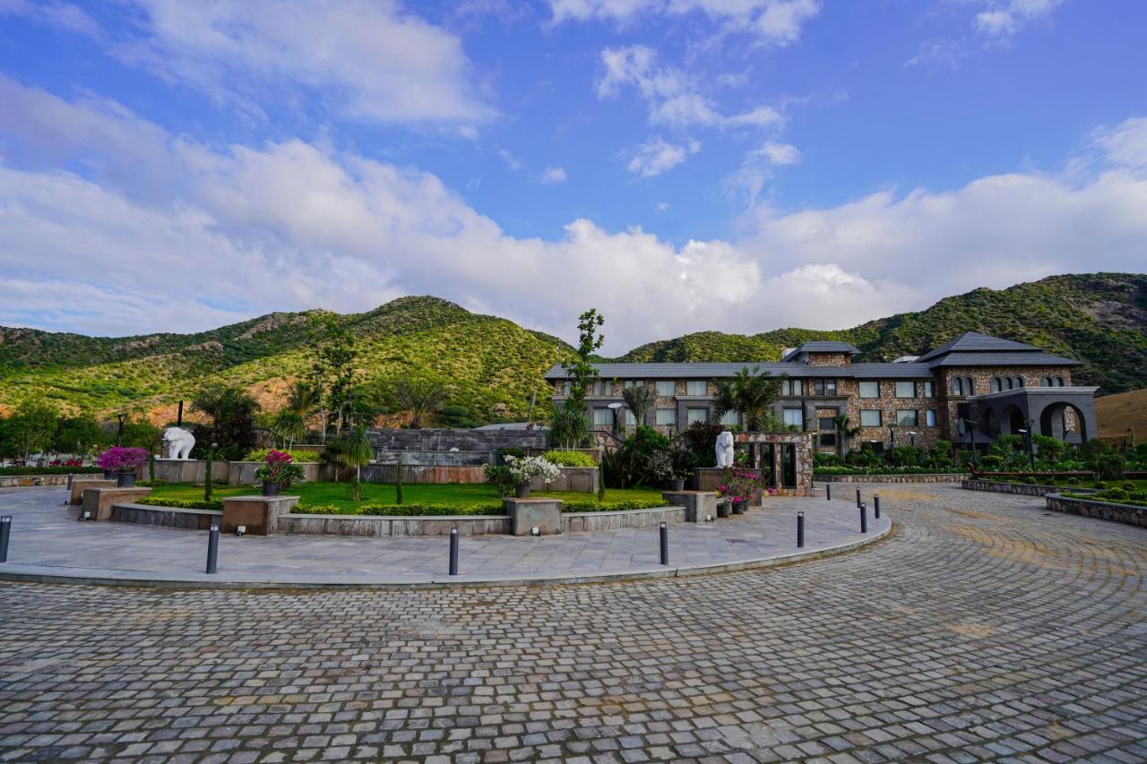 Pushkara Resort And Spa Kültér fotó