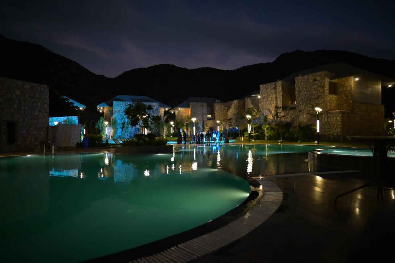 Pushkara Resort And Spa Kültér fotó