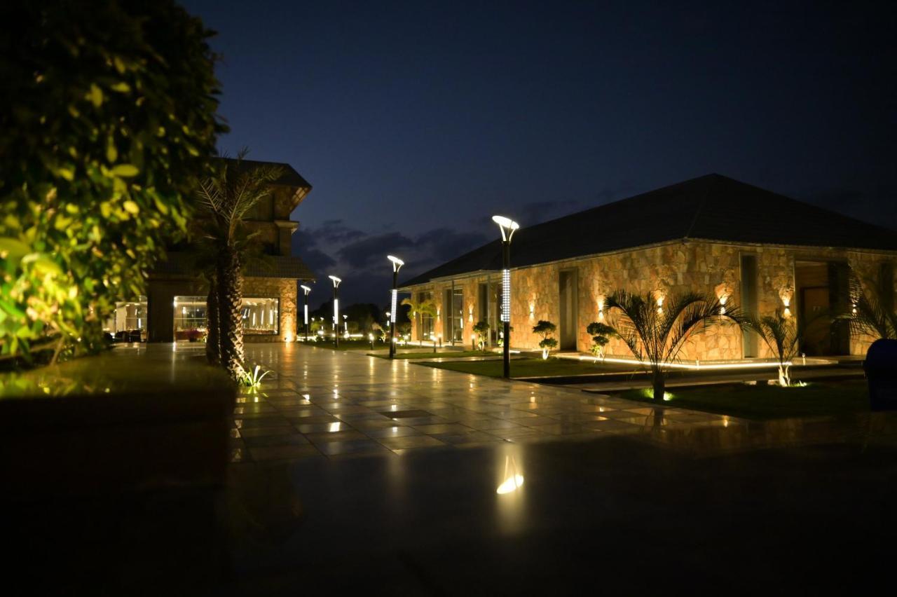 Pushkara Resort And Spa Kültér fotó